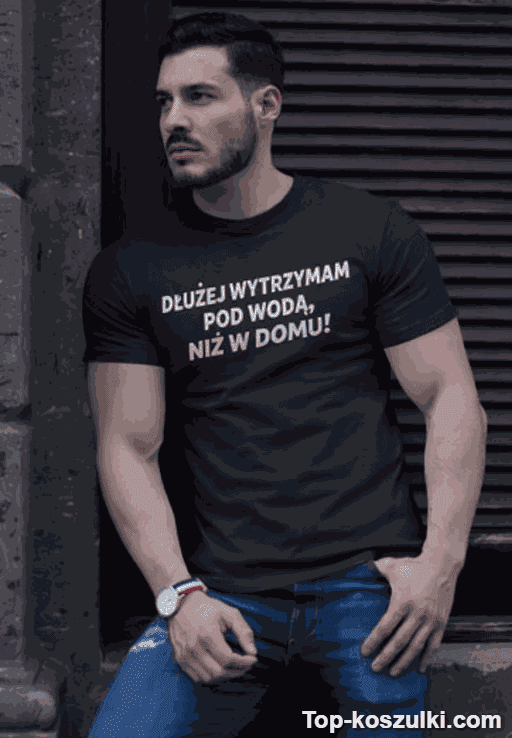 Śmieszna koszulka pod wodą niż w domu