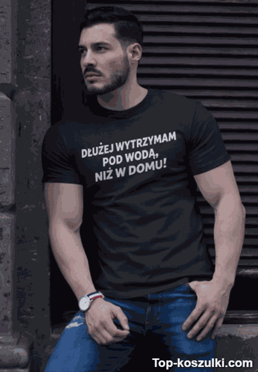 Śmieszna koszulka pod wodą niż w domu